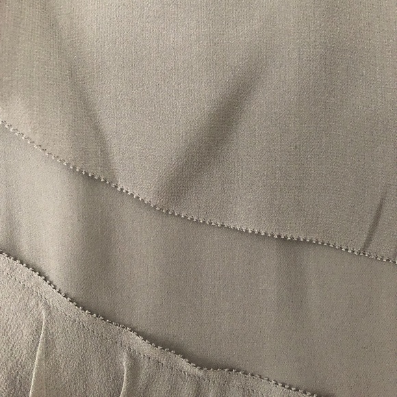NWT Banana Republic Grey Silk Blouse  Sz. XS - Picture 8 of 10